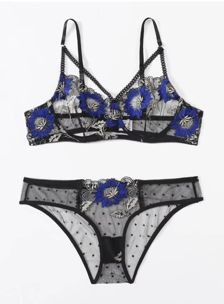 Plus Size Embroidered Lace Transparent Lingeries