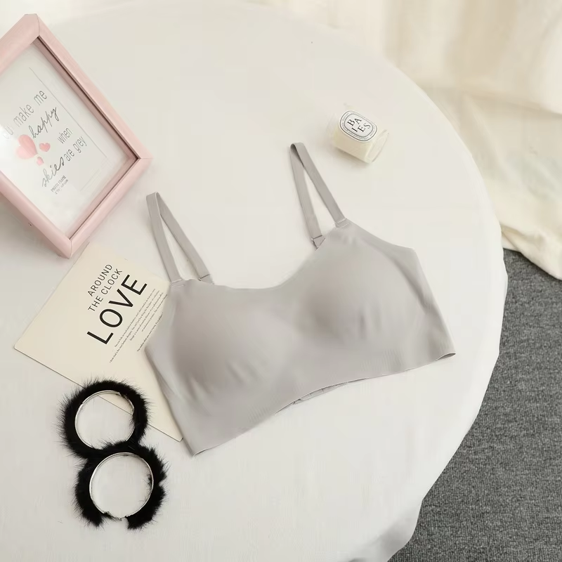 Invisible Seamless Wire-Free Bra