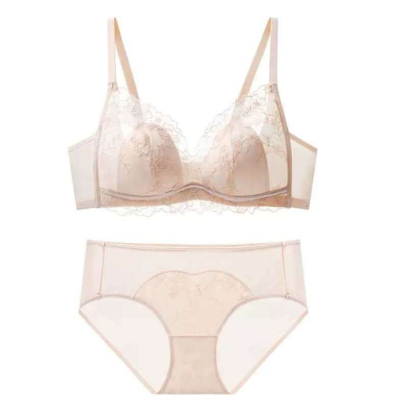 Lightweight Breathable Sexy Lace Bralette Panty Set Seamless Wireless Bunny Ear Cup French Style Minimizing Push Up Bra Comfortable for Large Bust