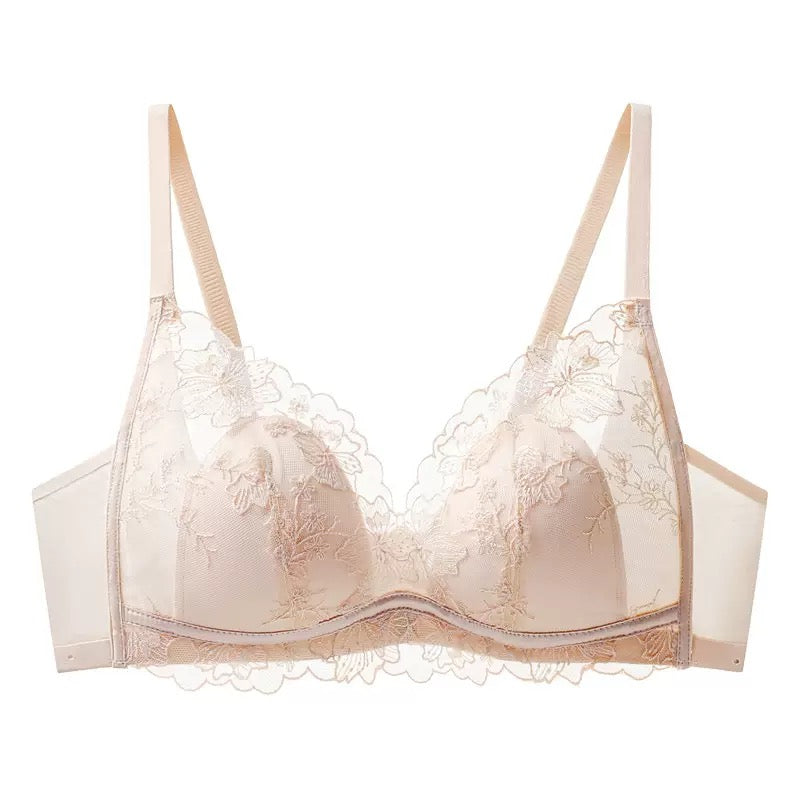 Sexy French Lace Bralette - Youthful Minimizing Bra with Wireless Support