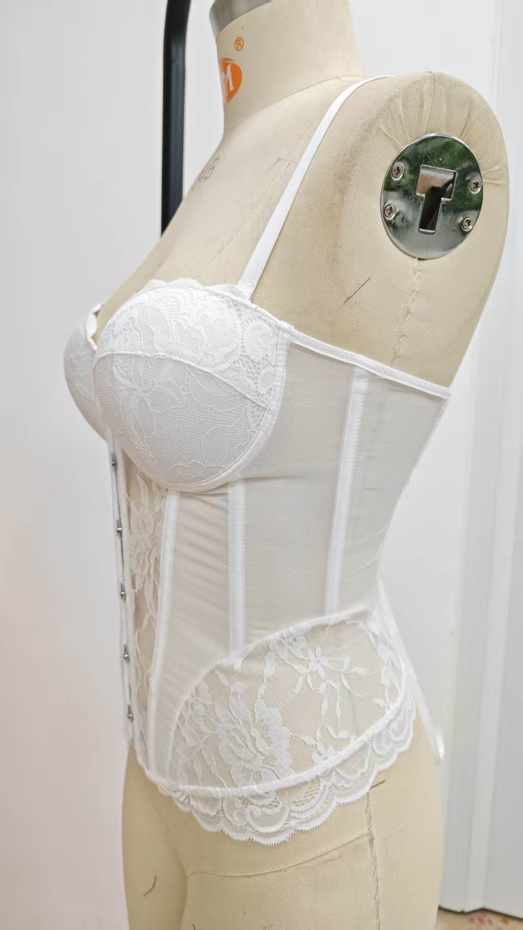 Lace Fishbone Shaping Bustier Top