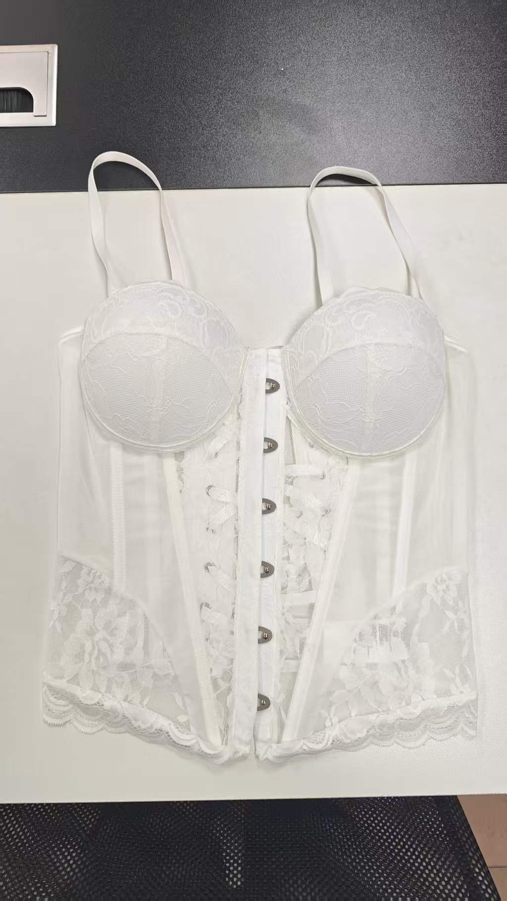 Lace Fishbone Shaping Bustier Top